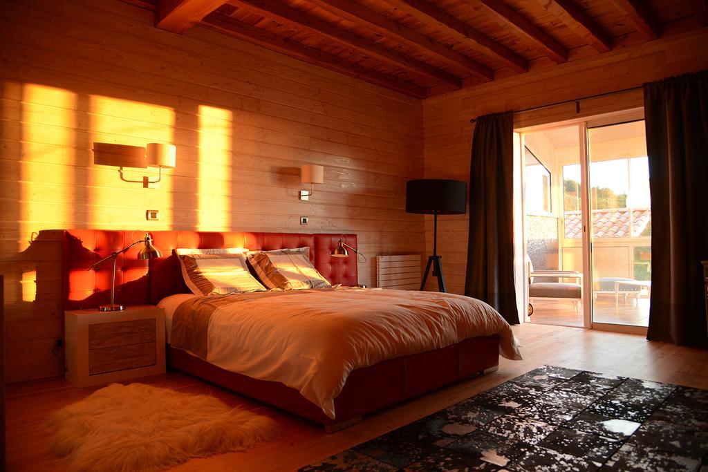 Domaine Du Mont Monnet - Chambre D'Hotes & Gite Longes Esterno foto