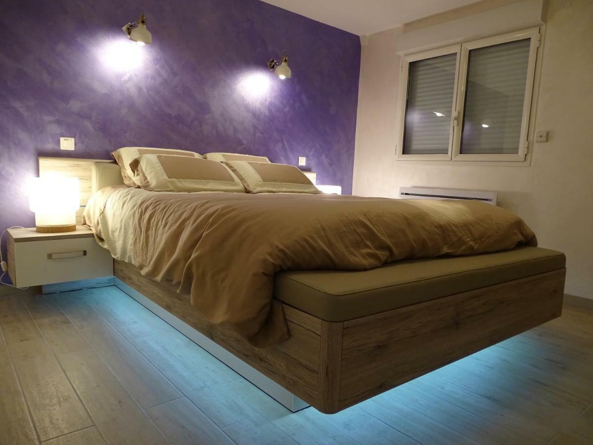 Domaine Du Mont Monnet - Chambre D'Hotes & Gite Longes Esterno foto